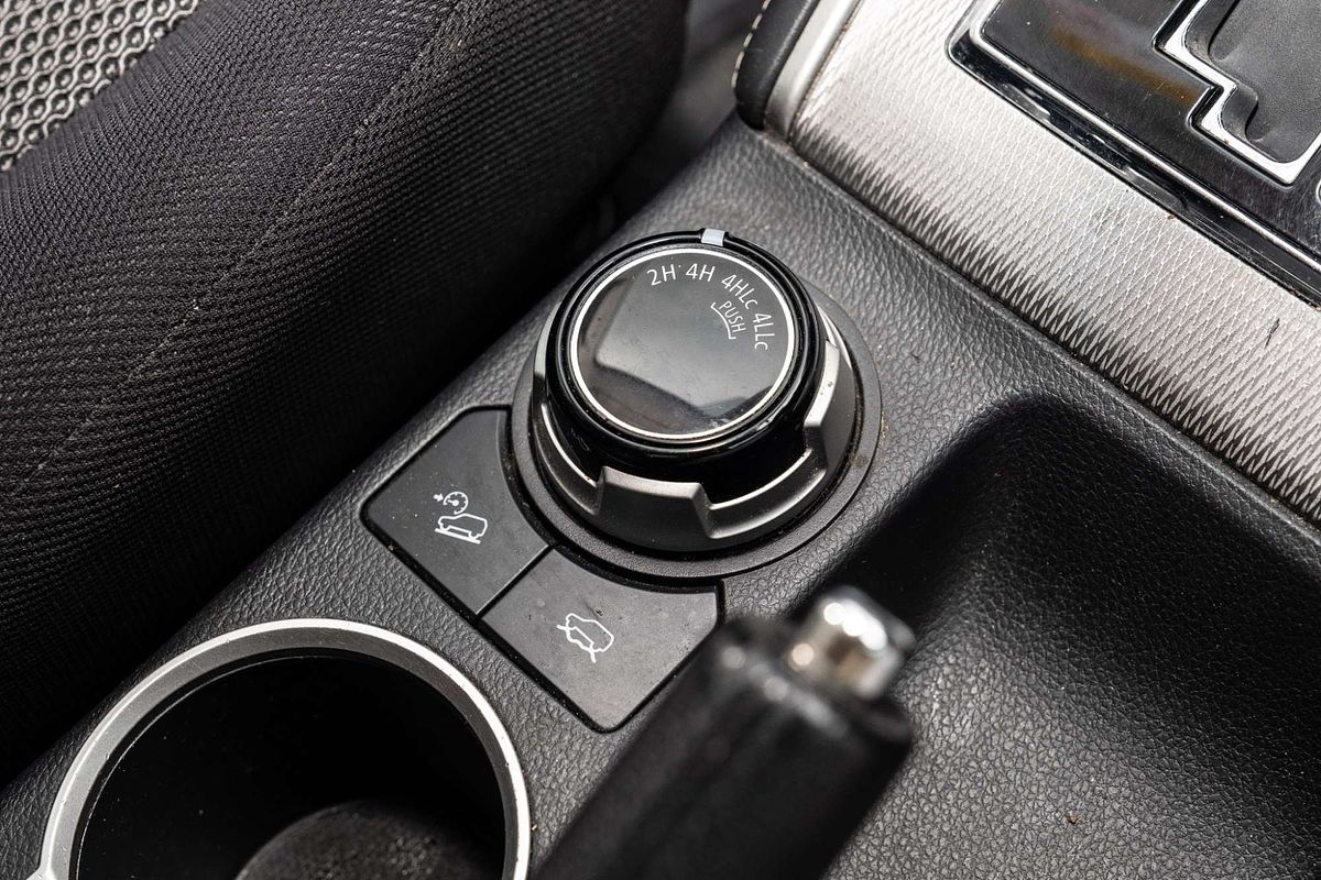 2019 Mitsubishi Triton GLX MR 4X4