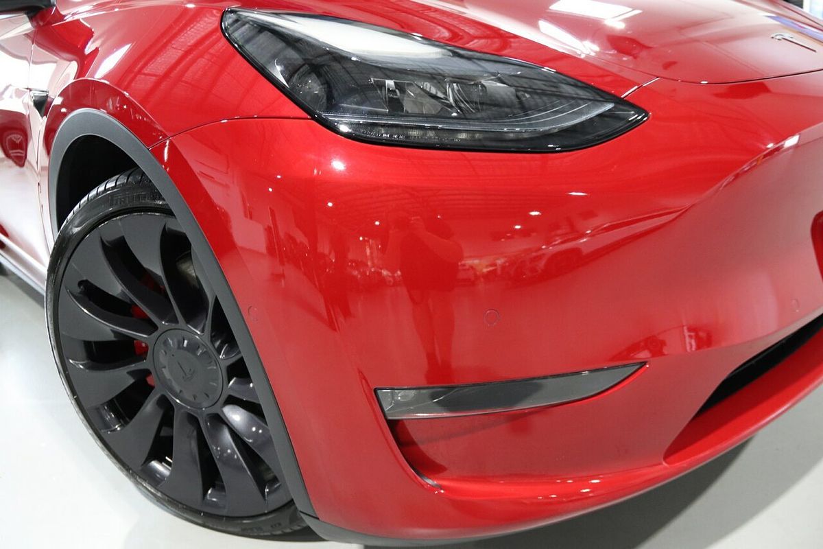 2023 Tesla Model Y Performance
