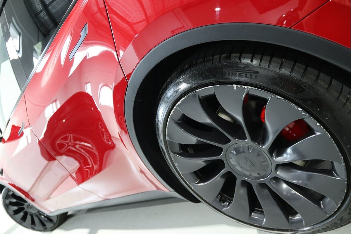2023 Tesla Model Y Performance