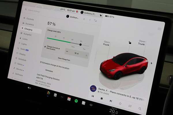 2023 Tesla Model Y Performance