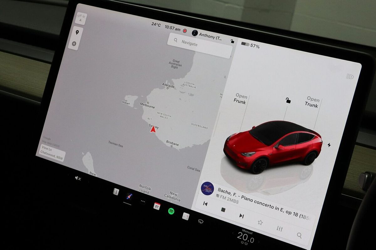 2023 Tesla Model Y Performance