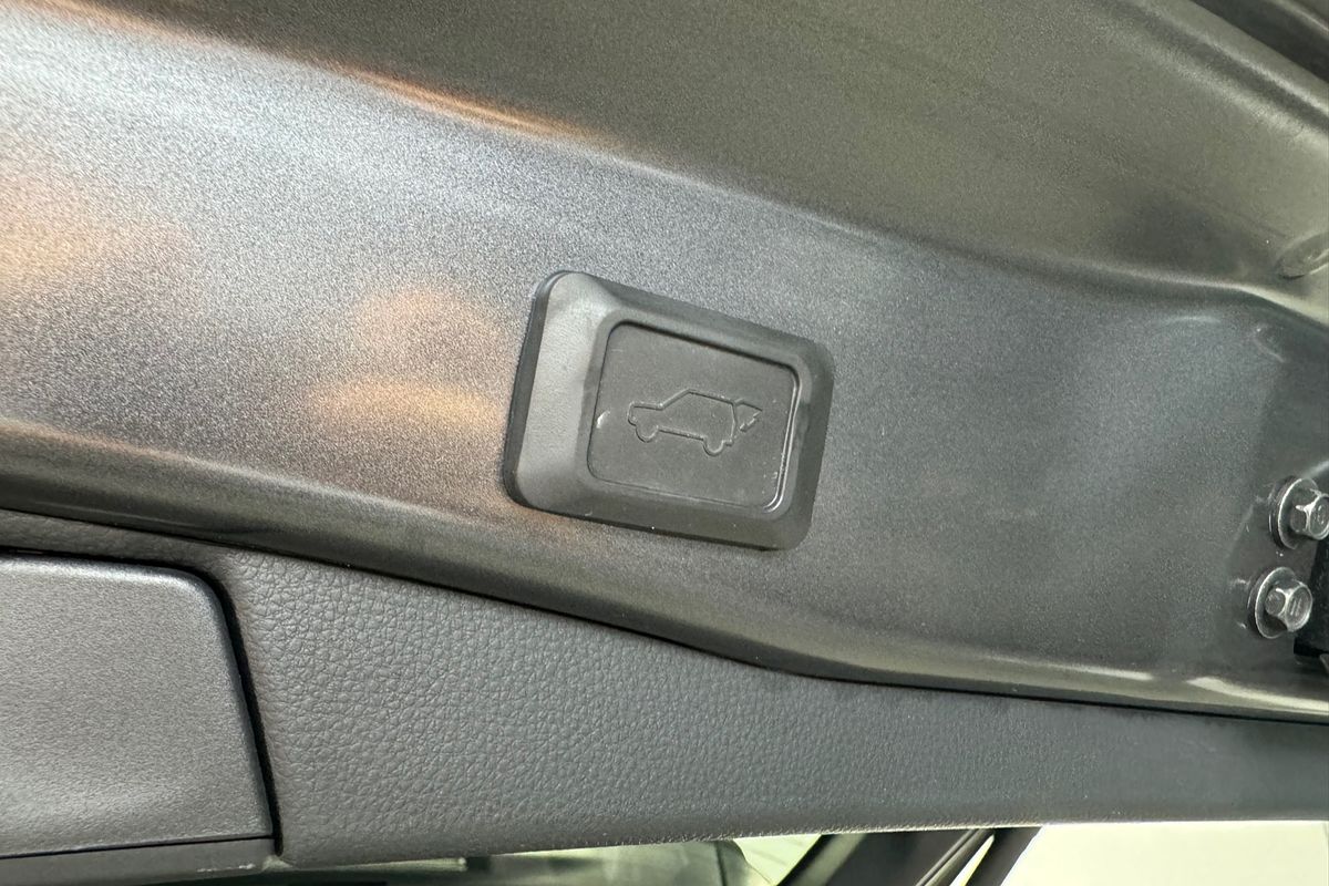 2019 Toyota RAV4 Edge AXAA54R