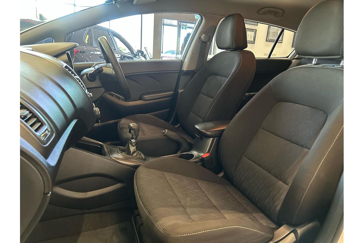 2014 Kia Cerato S YD
