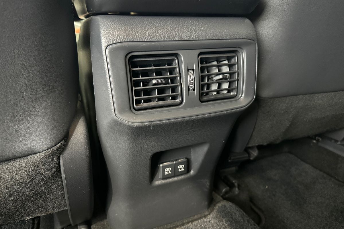 2019 Toyota RAV4 Edge AXAA54R