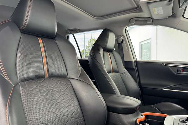 2019 Toyota RAV4 Edge AXAA54R