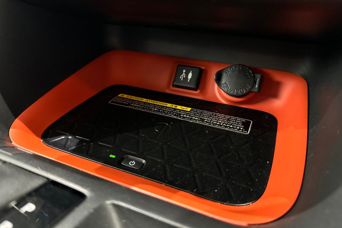 2019 Toyota RAV4 Edge AXAA54R