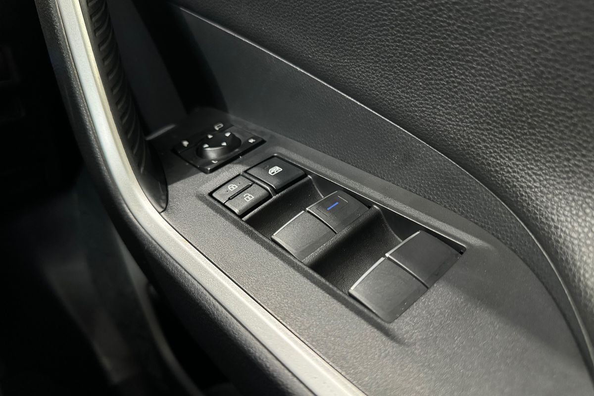 2019 Toyota RAV4 Edge AXAA54R