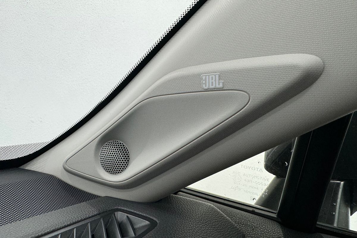 2019 Toyota RAV4 Edge AXAA54R
