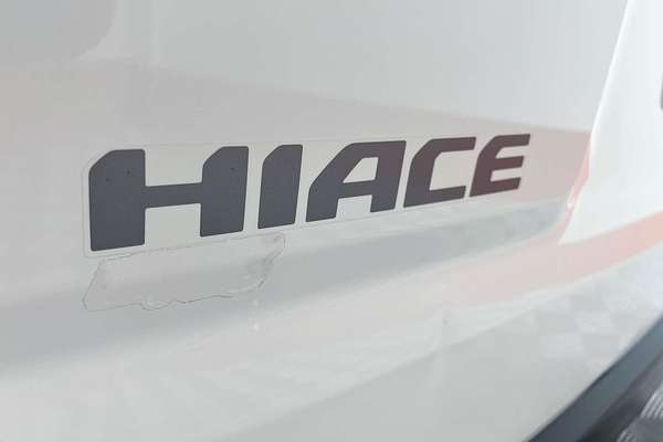 2022 Toyota Hiace GDH300R LWB