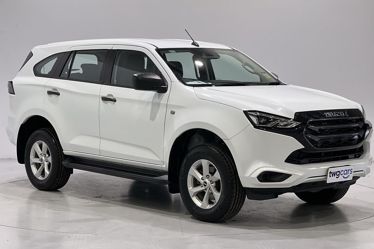 2023 Isuzu MU-X LS-M