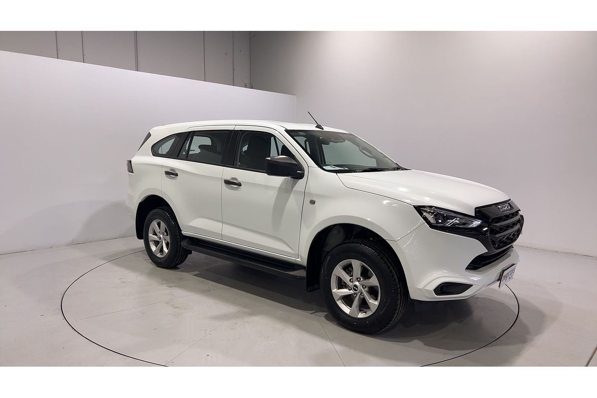 2023 Isuzu MU-X LS-M
