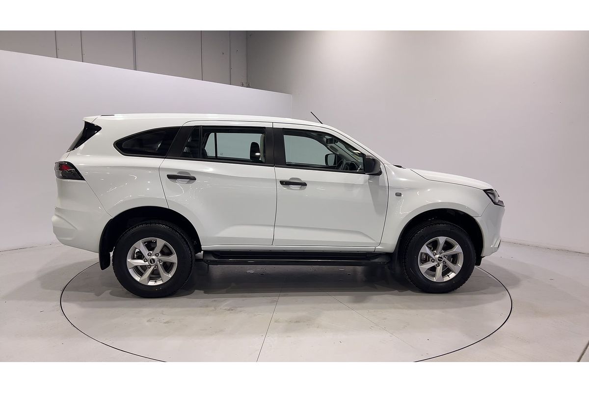 2023 Isuzu MU-X LS-M