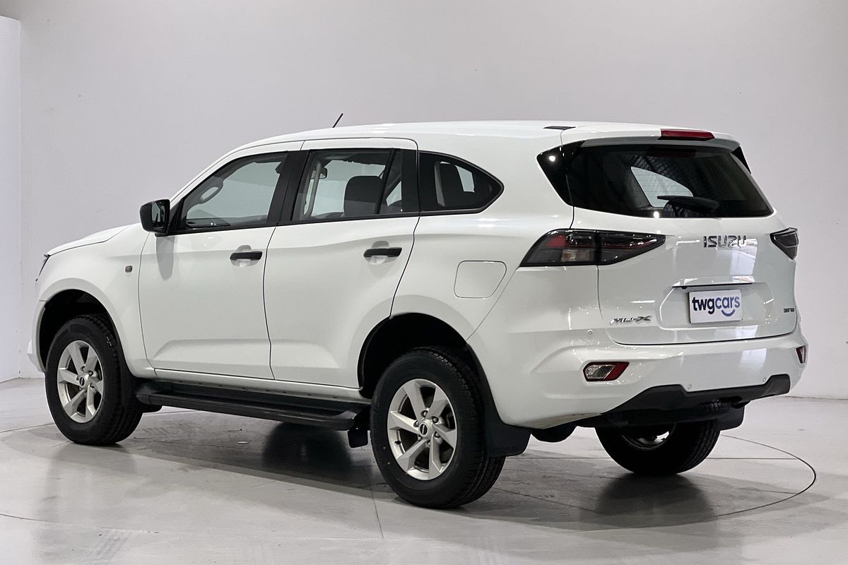 2023 Isuzu MU-X LS-M