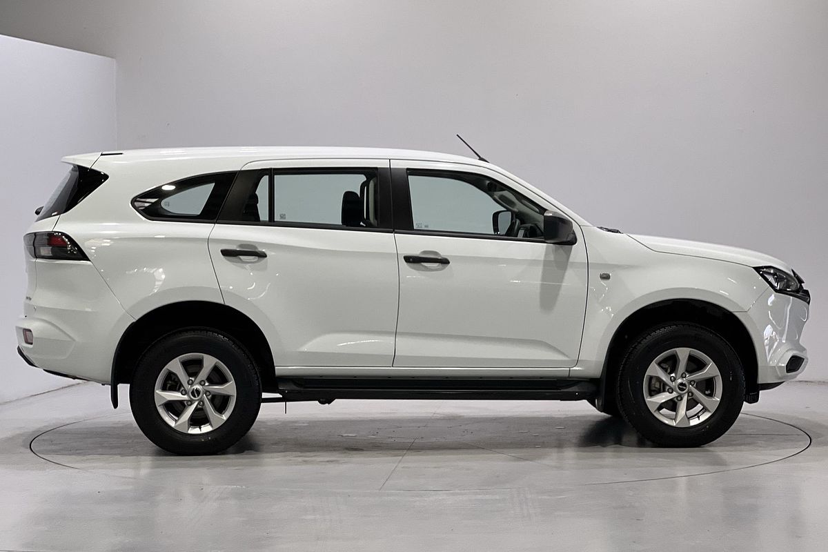 2023 Isuzu MU-X LS-M