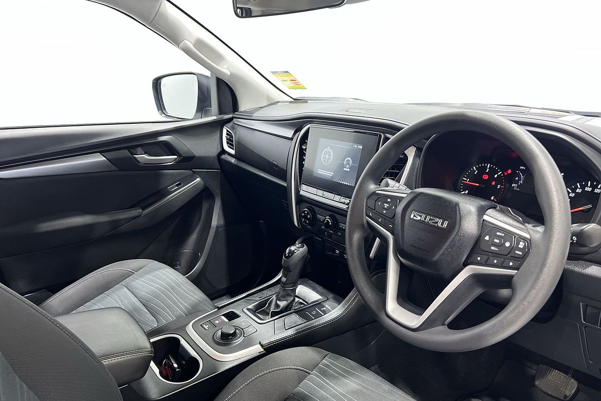 2023 Isuzu MU-X LS-M