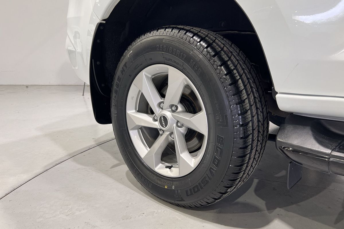 2023 Isuzu MU-X LS-M