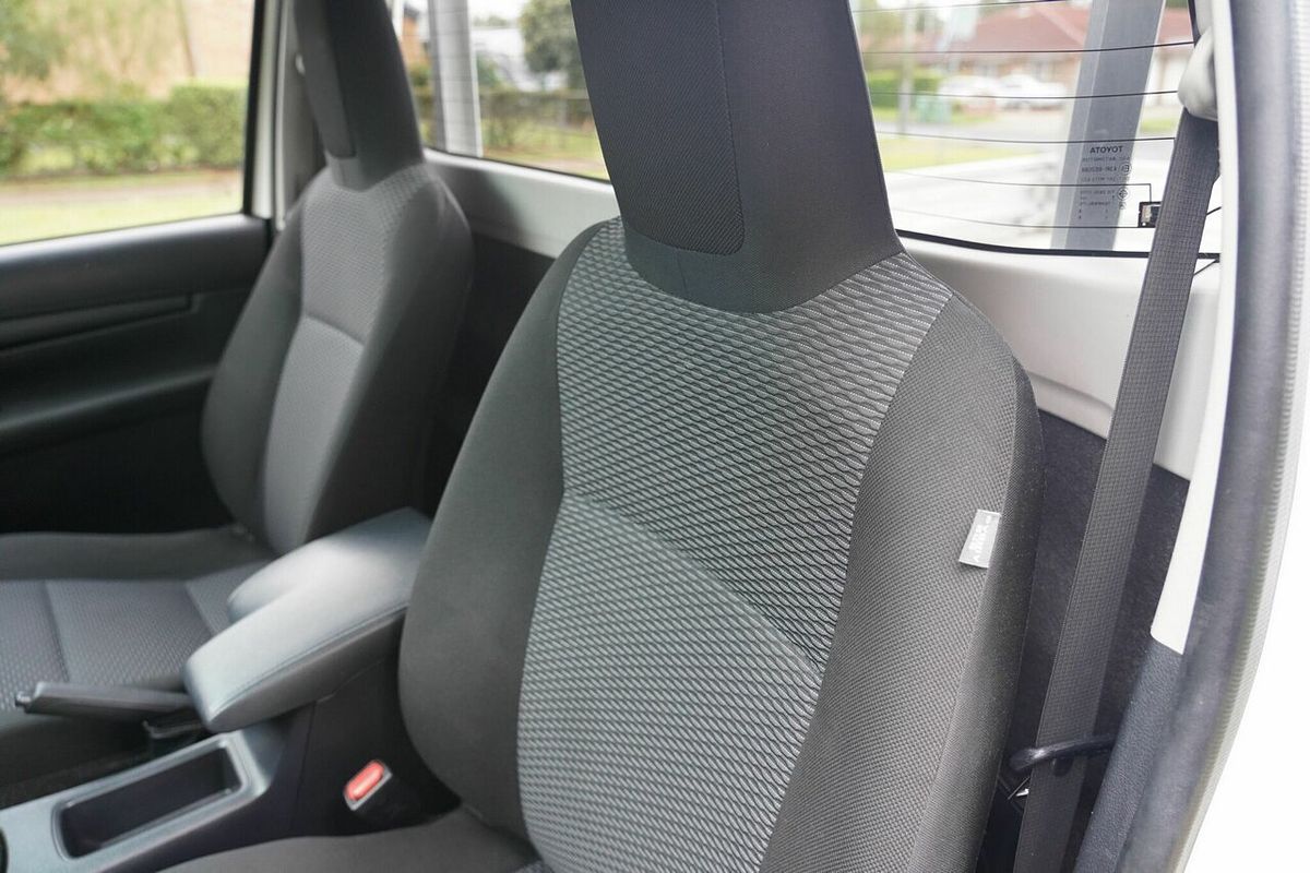 2019 Toyota Hilux Workmate TGN121R MY19 Upgrade Rear Wheel Drive