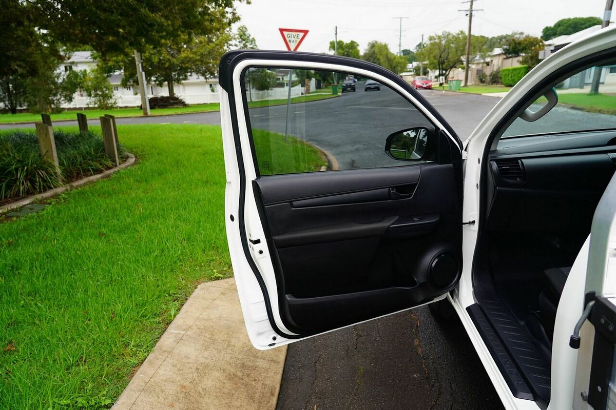 2019 Toyota Hilux Workmate TGN121R MY19 Upgrade Rear Wheel Drive