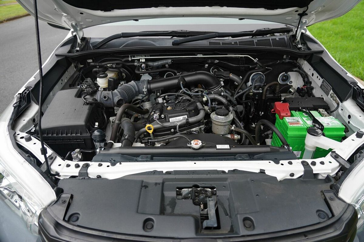 2019 Toyota Hilux Workmate TGN121R MY19 Upgrade Rear Wheel Drive