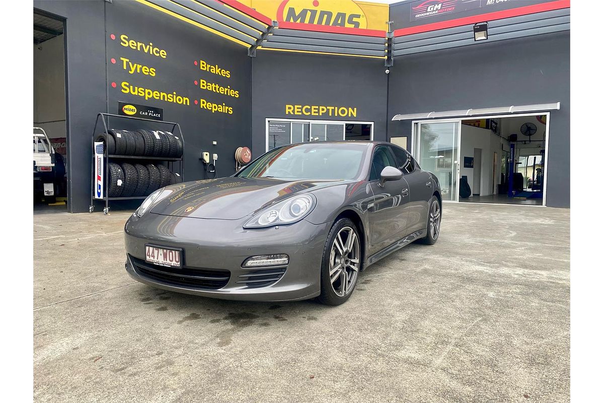 2013 Porsche Panamera 970