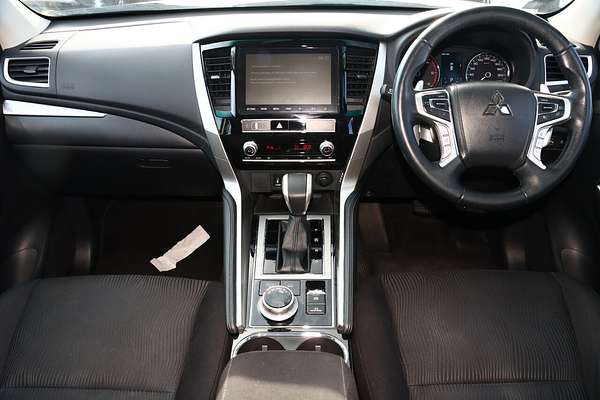 2021 Mitsubishi Pajero Sport GLX QF