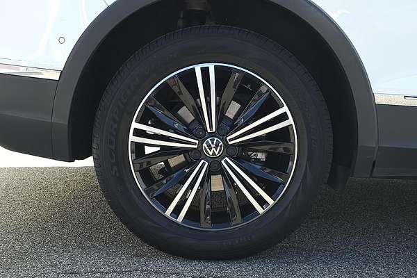 2021 Volkswagen Tiguan 132TSI Life 5N
