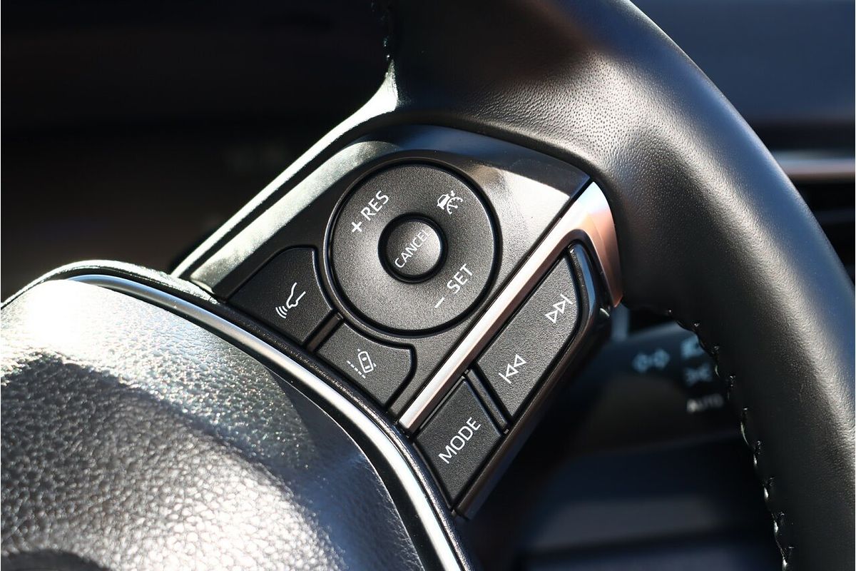 2020 Toyota Camry SX ASV70R