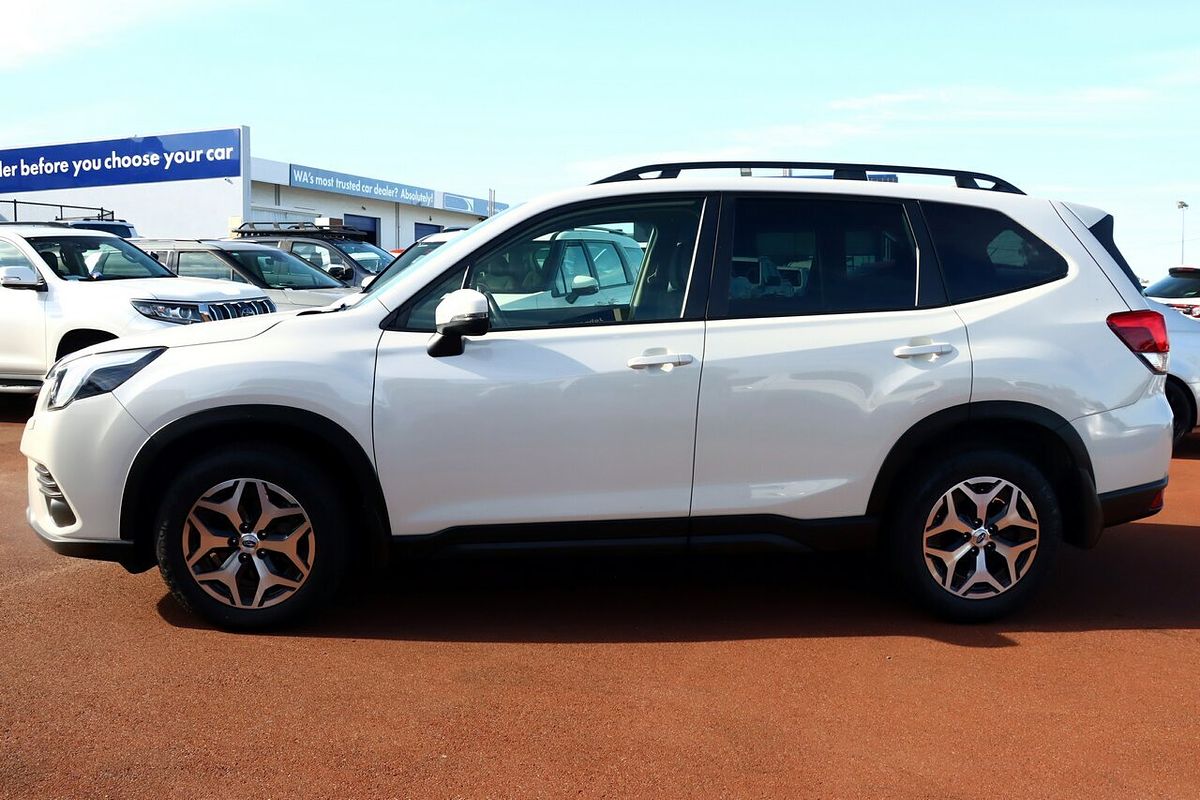 2022 Subaru Forester 2.5i S5