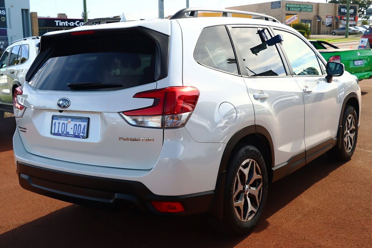 2022 Subaru Forester 2.5i S5