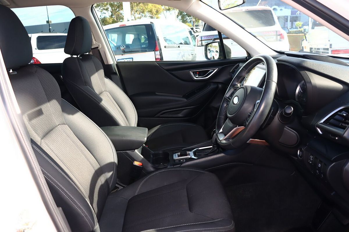 2022 Subaru Forester 2.5i S5