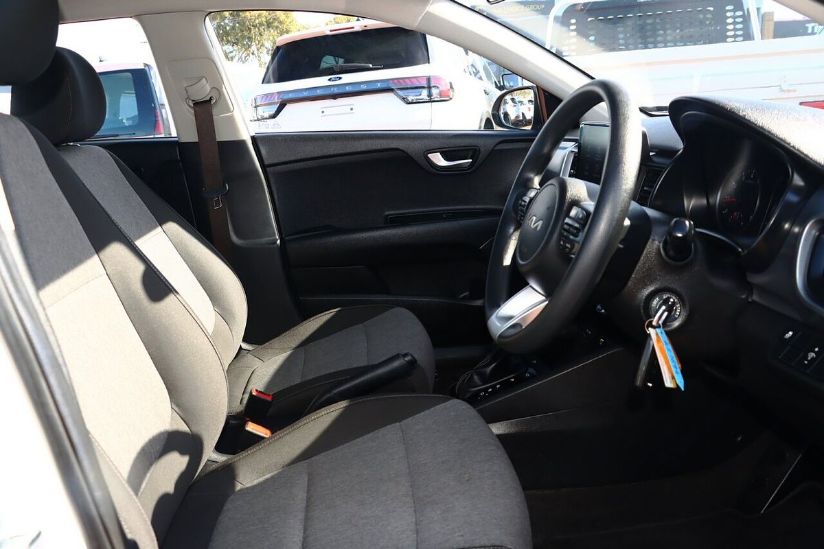 2022 Kia Stonic S YB