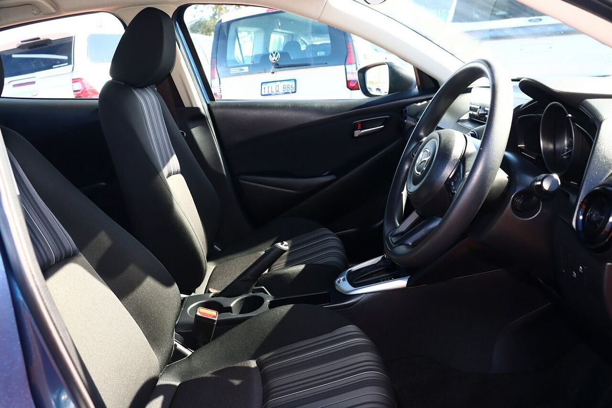 2017 Mazda 2 Neo DJ Series