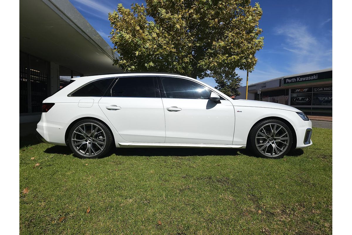 2021 Audi A4 45 TFSI S line B9