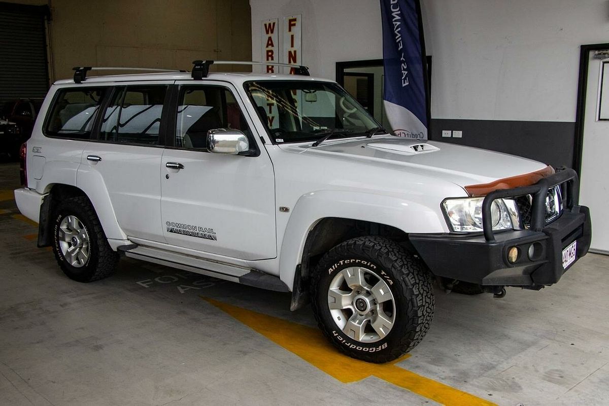 2015 Nissan Patrol ST Y61