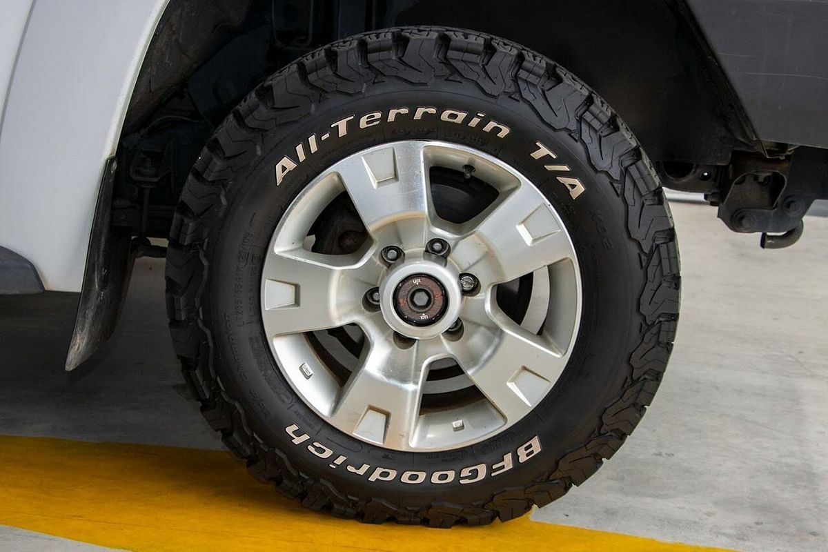 2015 Nissan Patrol ST Y61