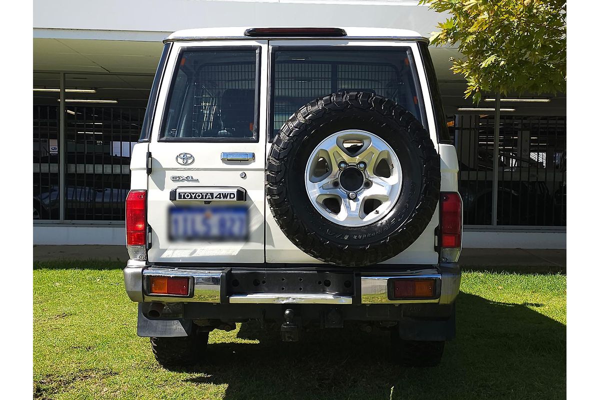 2019 Toyota Landcruiser GXL VDJ76R