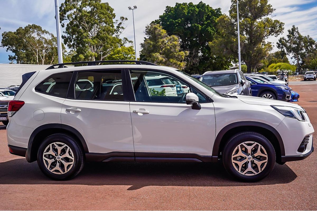 2023 Subaru Forester 2.5i S5