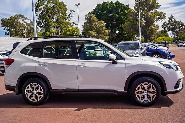 2023 Subaru Forester 2.5i S5