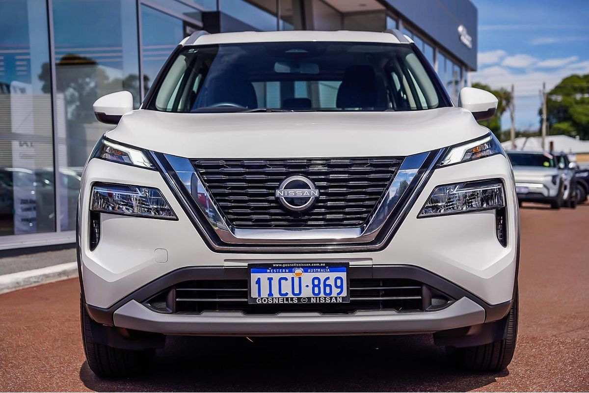 2023 Nissan X-TRAIL ST T33