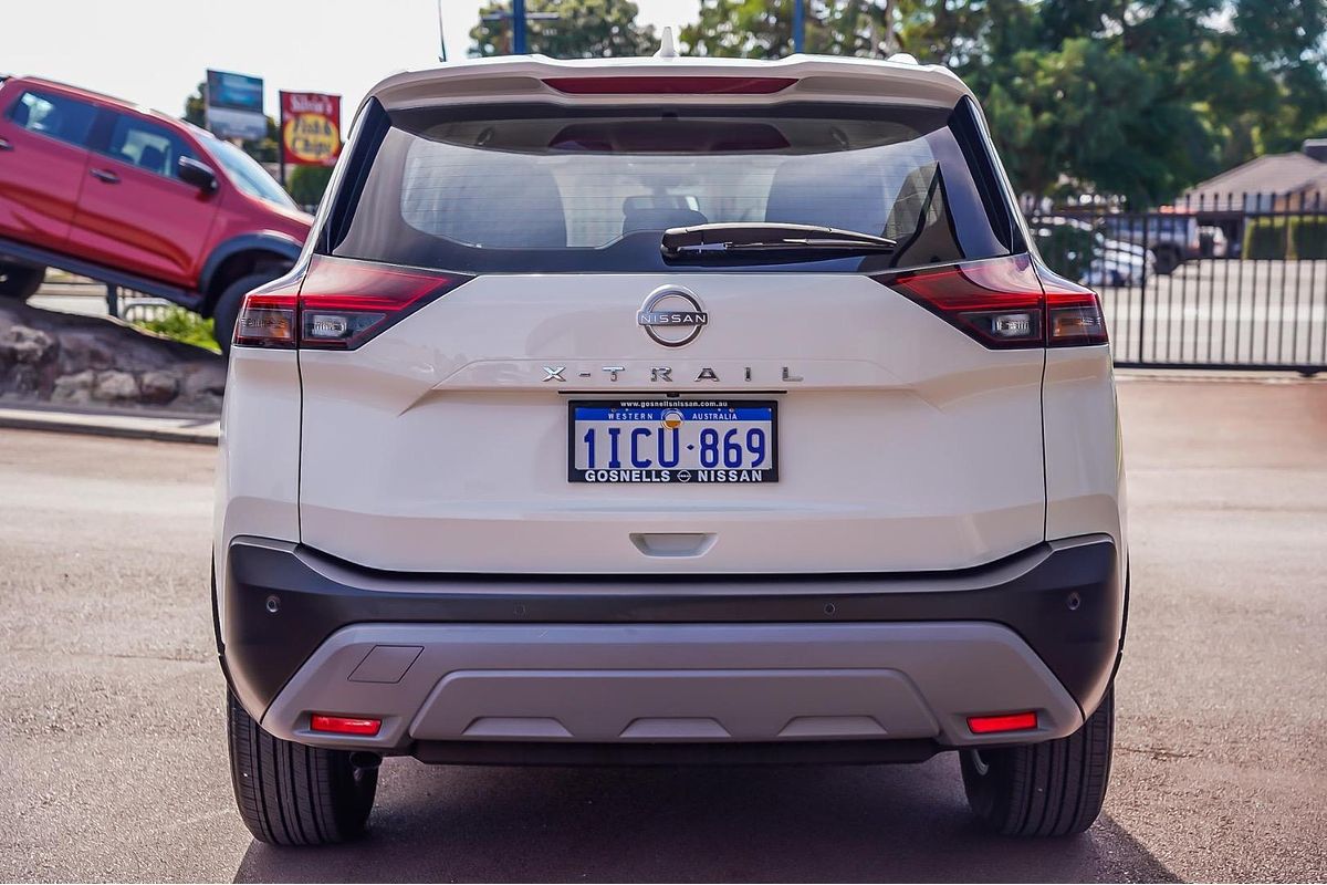 2023 Nissan X-TRAIL ST T33