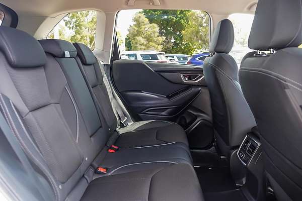 2023 Subaru Forester 2.5i S5