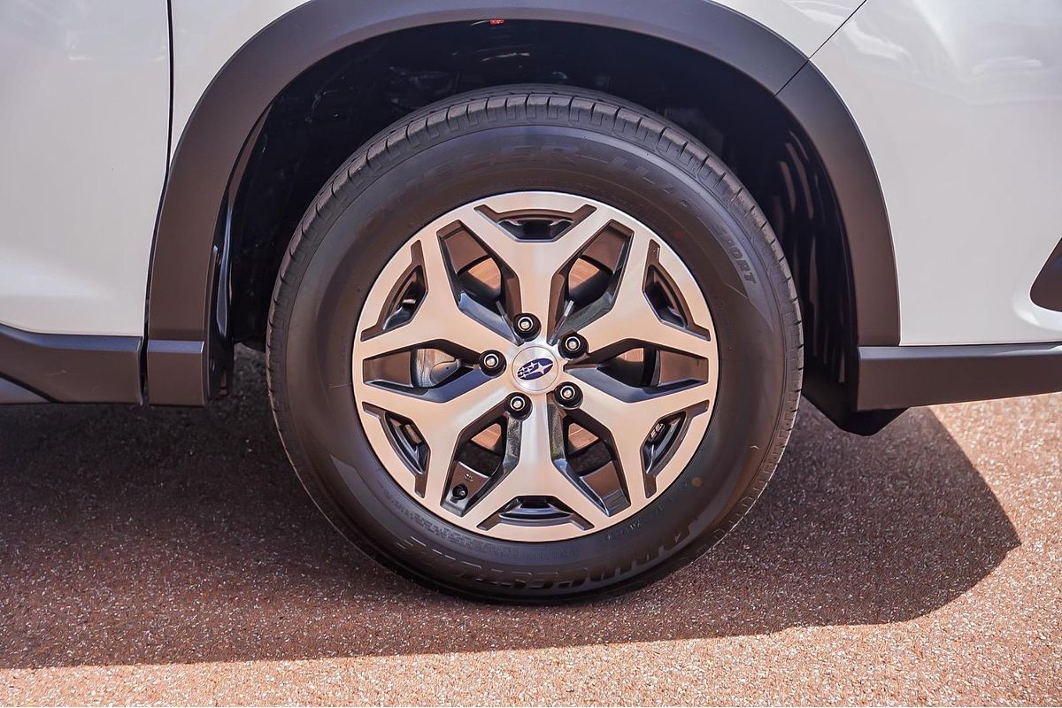 2023 Subaru Forester 2.5i S5