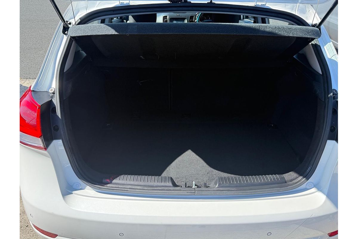 2017 Kia Cerato S YD