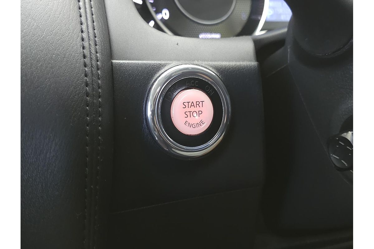 2013 Nissan Patrol Ti-L Y62