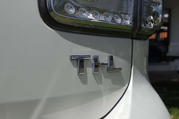 2013 Nissan Patrol Ti-L Y62