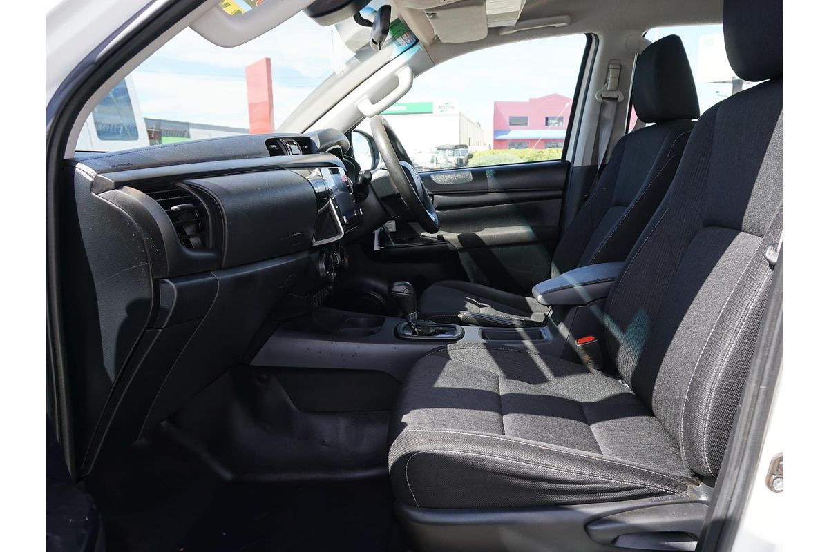 2020 Toyota Hilux SR GUN126R 4X4