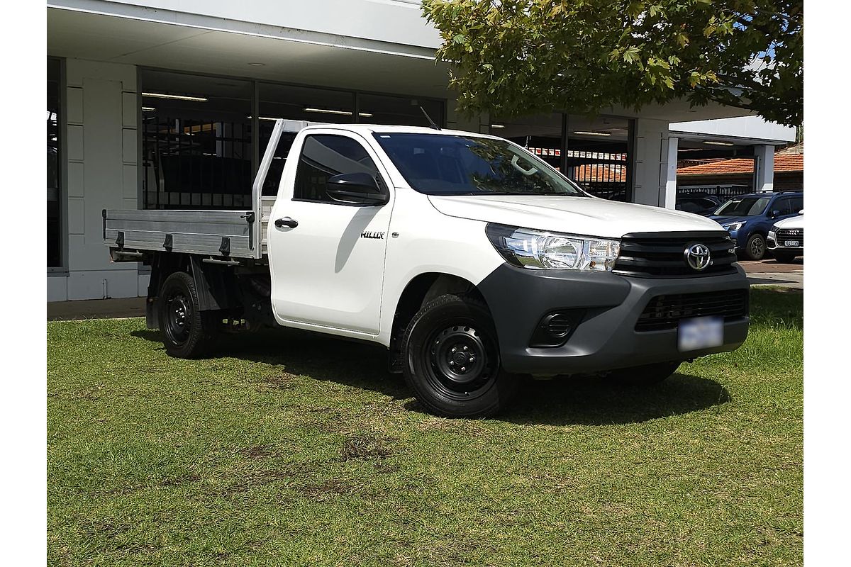 2017 Toyota Hilux Workmate TGN121R Rear Wheel Drive