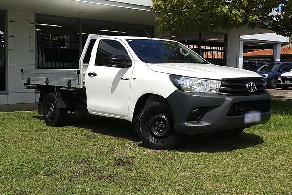 2017 Toyota Hilux Workmate TGN121R Rear Wheel Drive