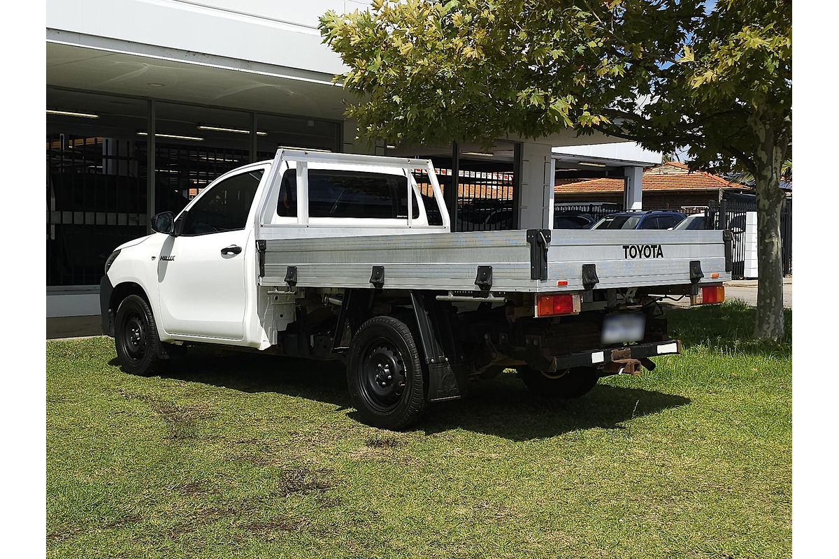 2017 Toyota Hilux Workmate TGN121R Rear Wheel Drive