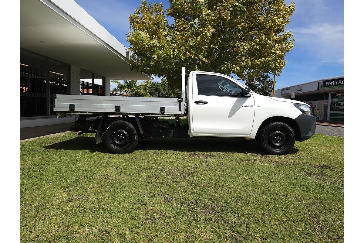 2017 Toyota Hilux Workmate TGN121R Rear Wheel Drive